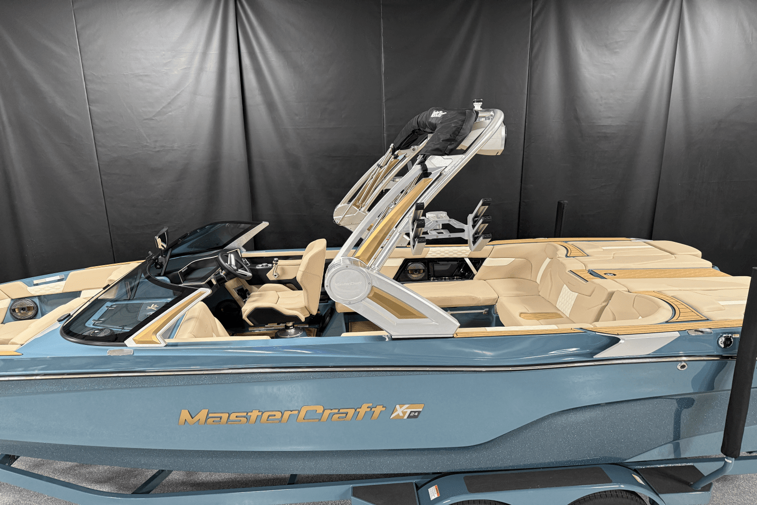 2025 Mastercraft XT24 Image Thumbnail #5