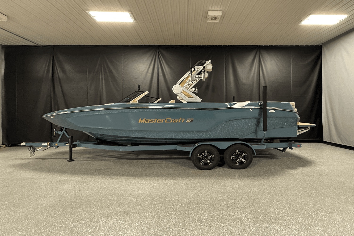 2025 Mastercraft XT24 Image Thumbnail #1