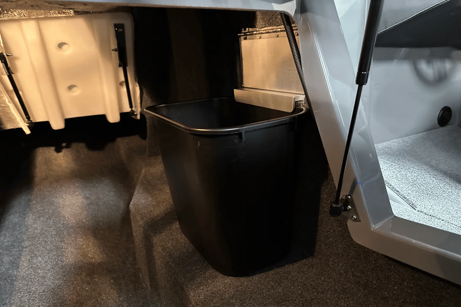 2025 Mastercraft XT24 Image Thumbnail #75