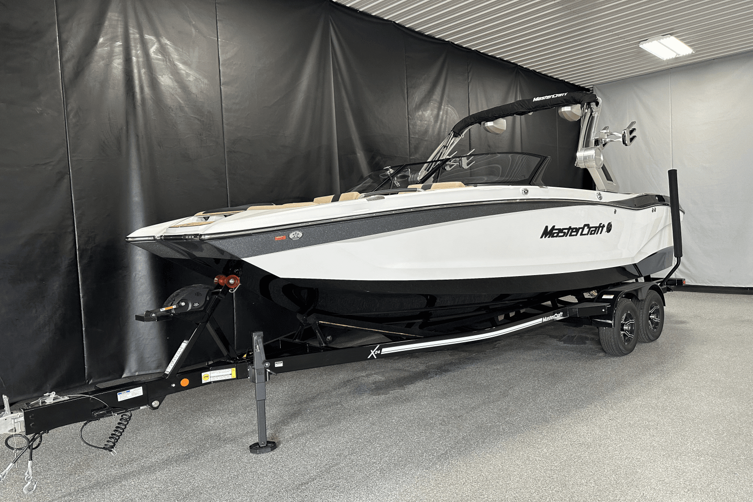 2025 Mastercraft X24 Image Thumbnail #2