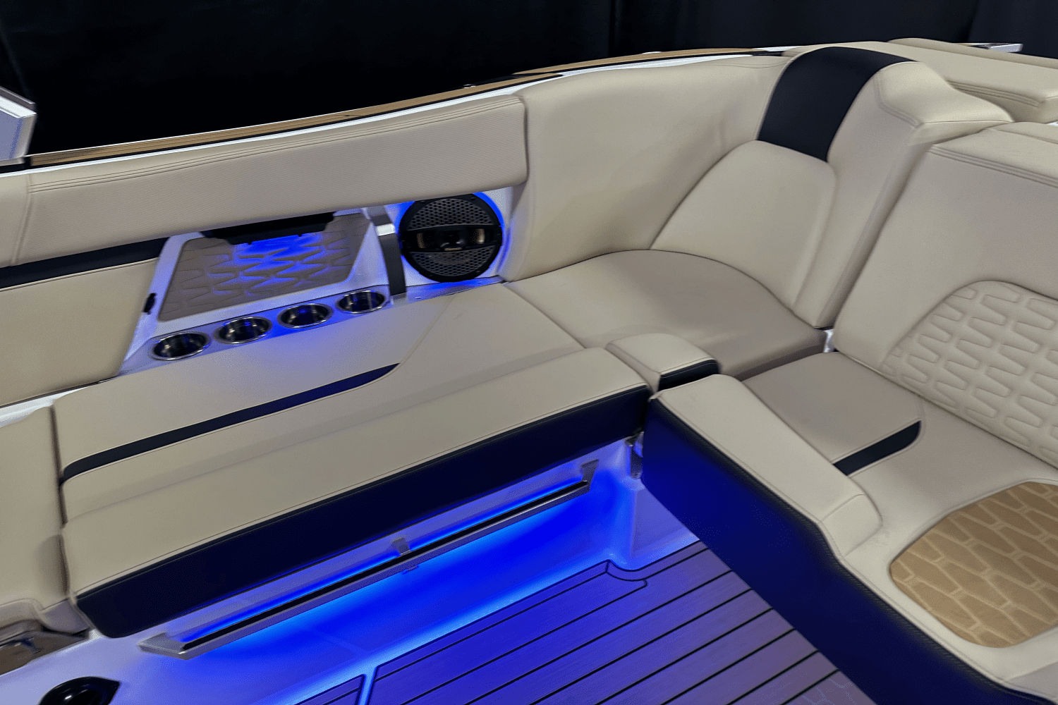 2025 Mastercraft X24 Image Thumbnail #38