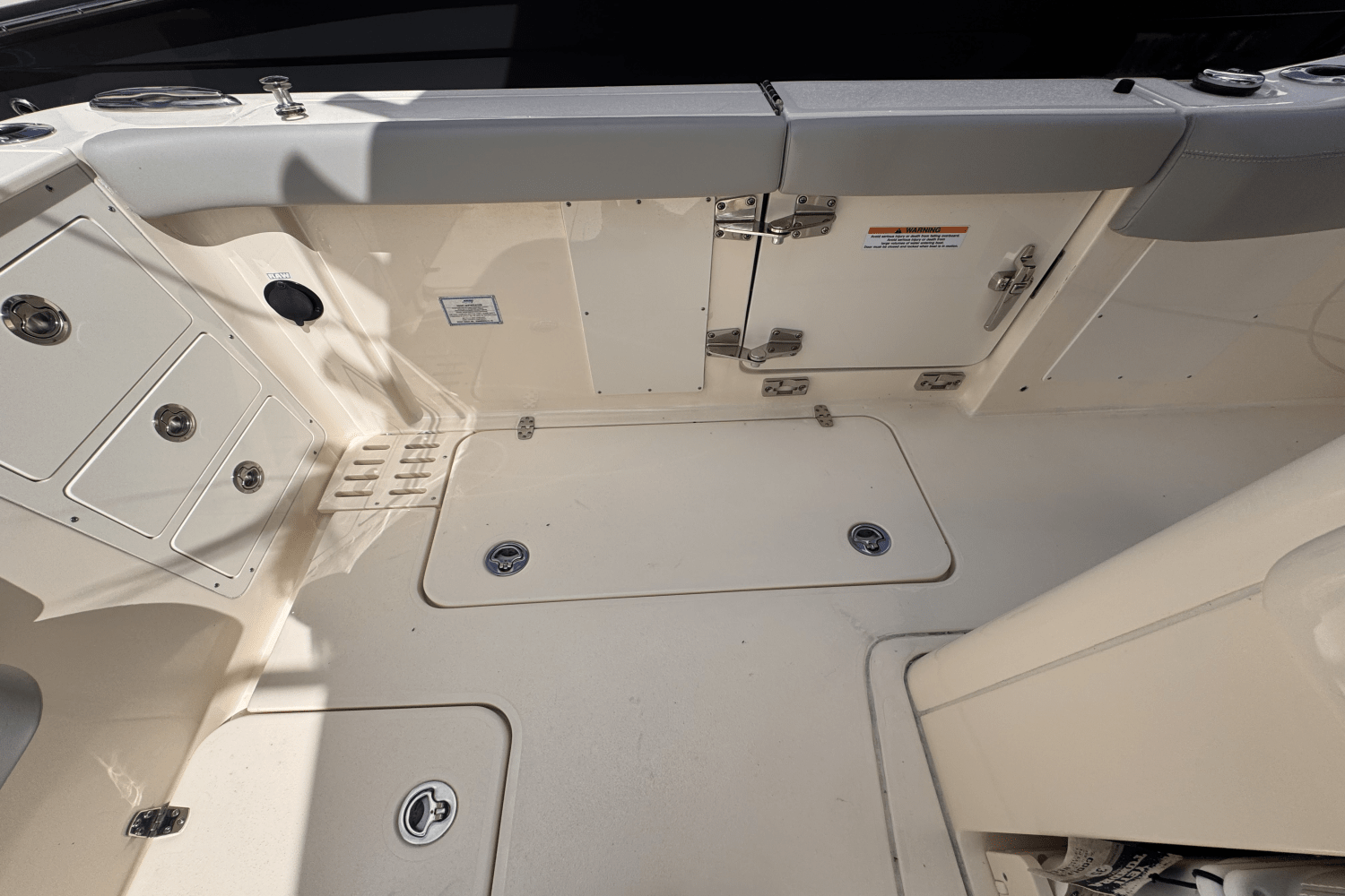 2025 Scout 305 LXF Image Thumbnail #6