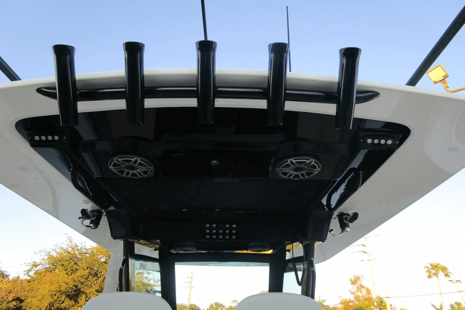 2025 Scout 305 LXF Image Thumbnail #27