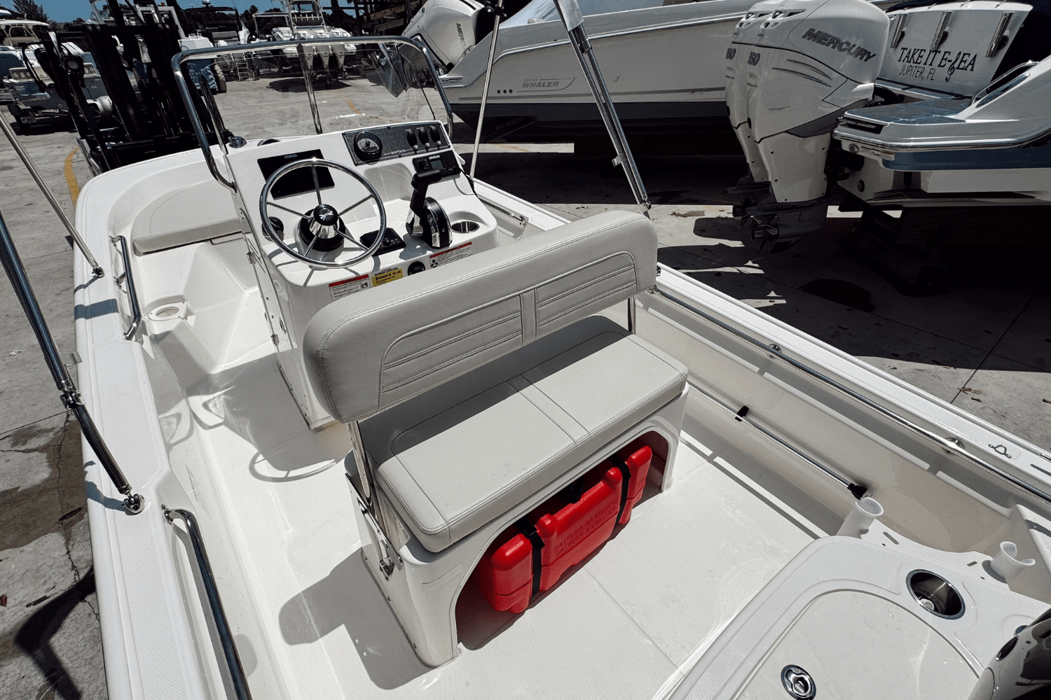 2025 Boston Whaler 150 Montauk Image Thumbnail #7