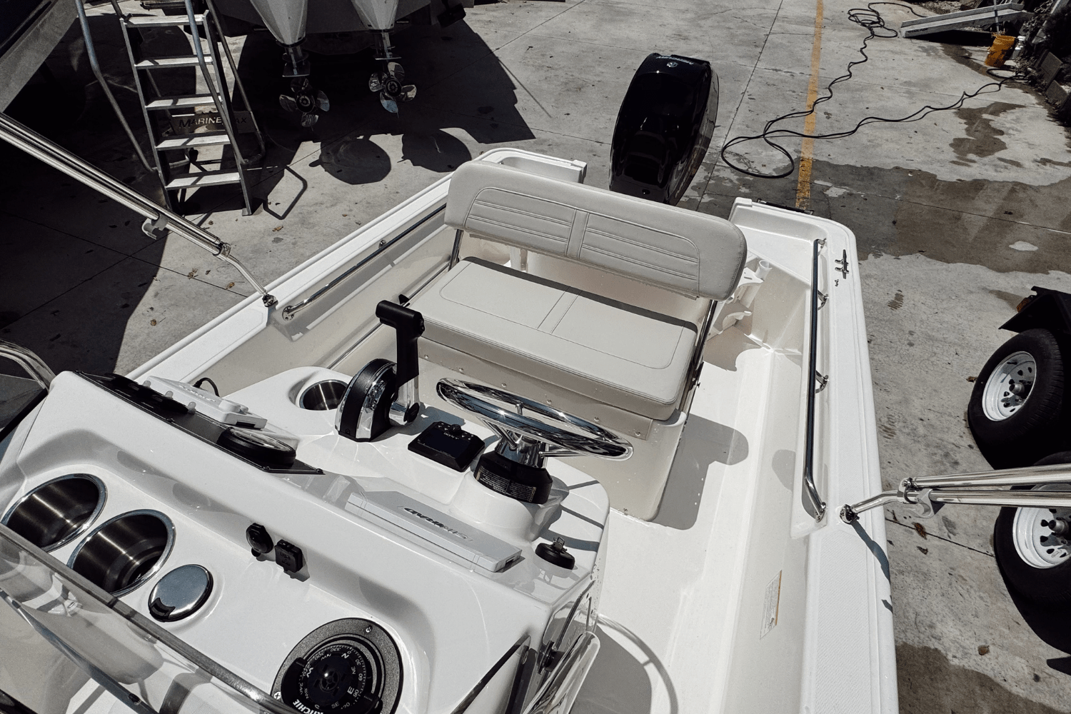 2025 Boston Whaler 150 Montauk Image Thumbnail #1