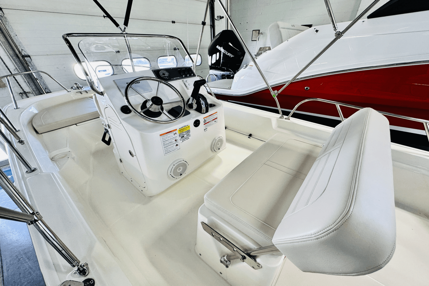 2025 Boston Whaler 150 Montauk Image Thumbnail #12