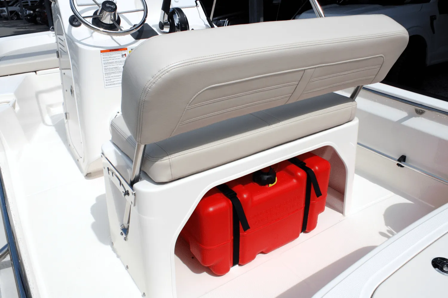 2025 Boston Whaler 150 Montauk Image Thumbnail #10