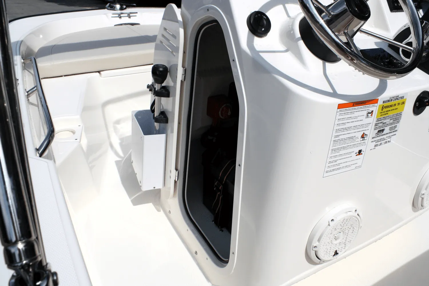 2025 Boston Whaler 150 Montauk Image Thumbnail #19