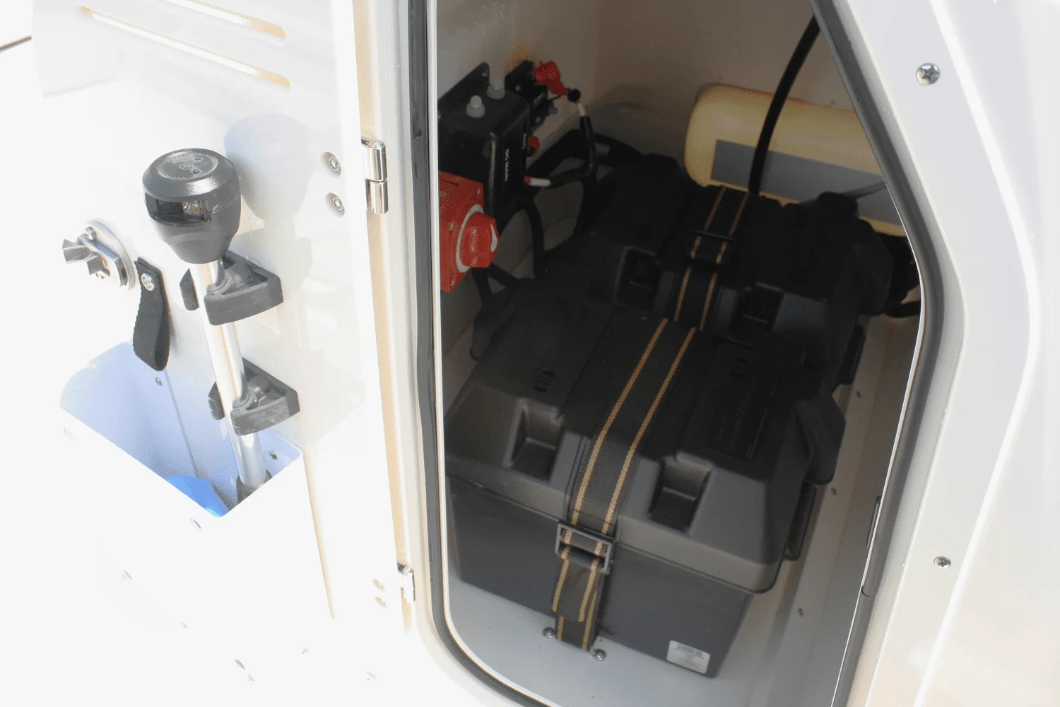 2025 Boston Whaler 150 Montauk Image Thumbnail #20