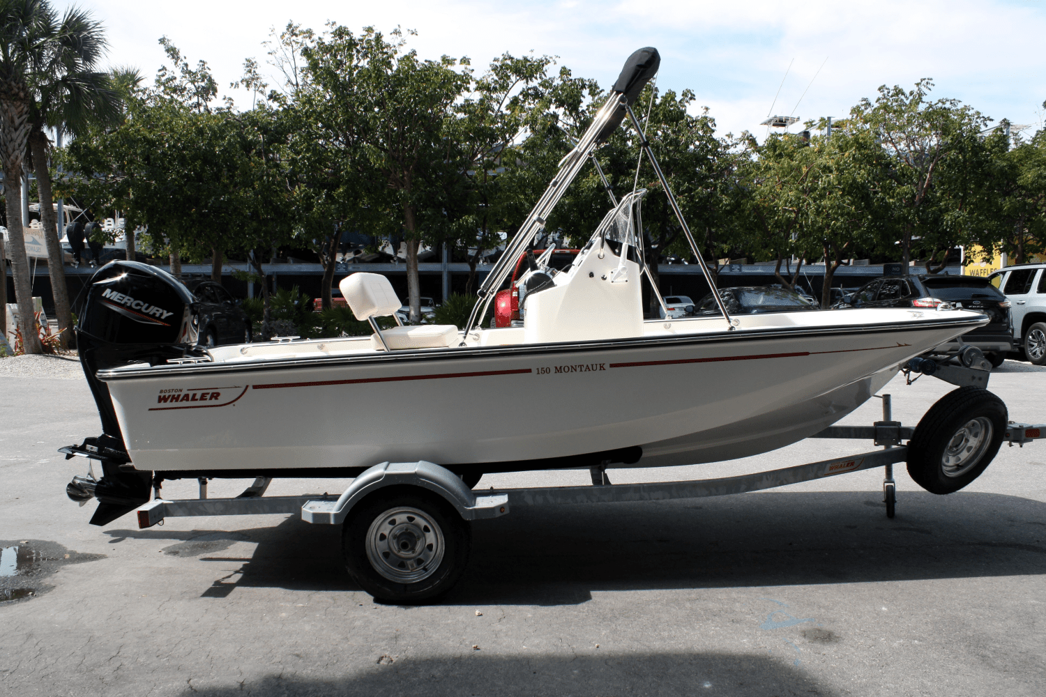 2025 Boston Whaler 150 Montauk Image Thumbnail #5