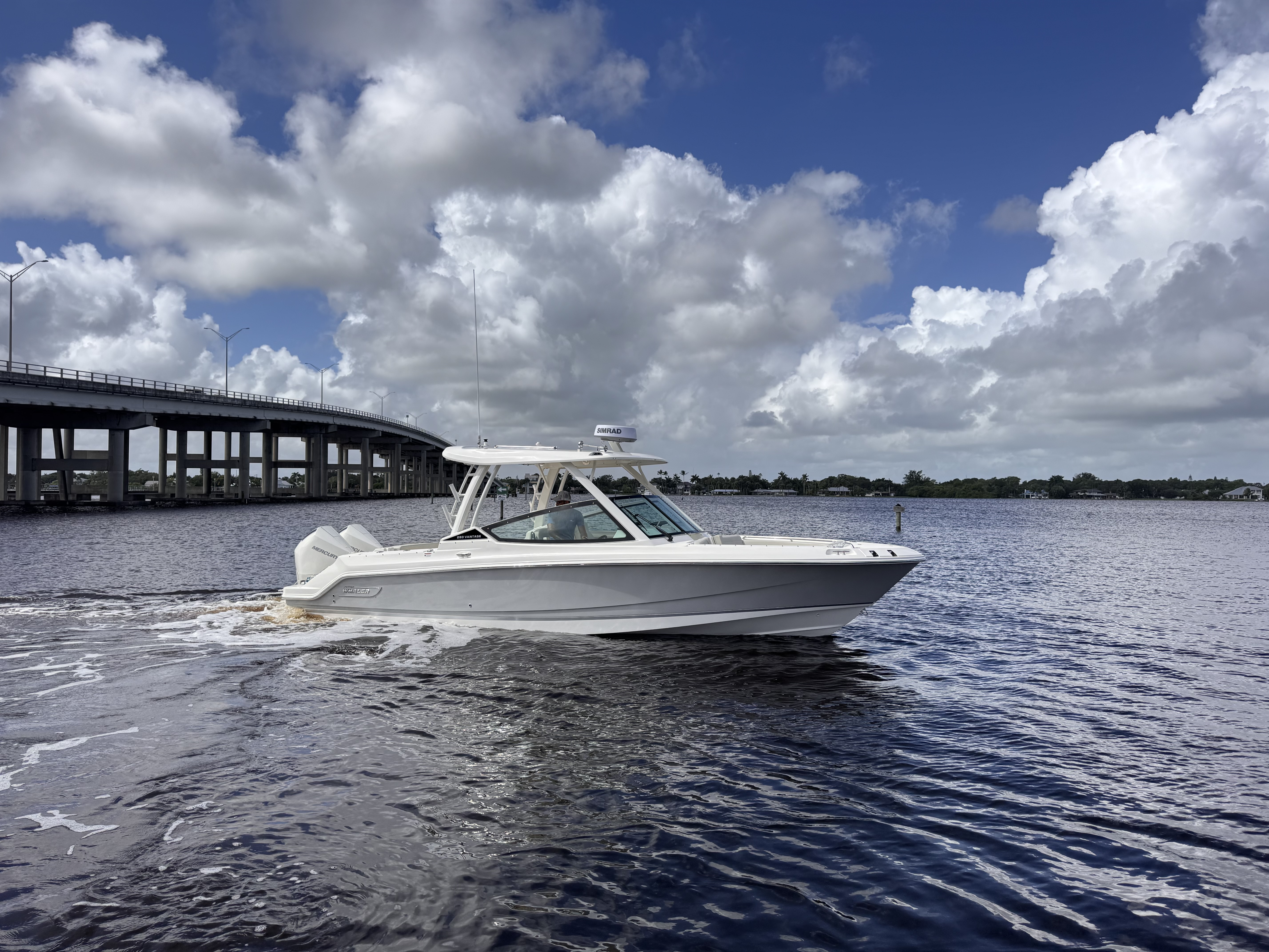 2025 Boston Whaler 280 Vantage Image Thumbnail #0