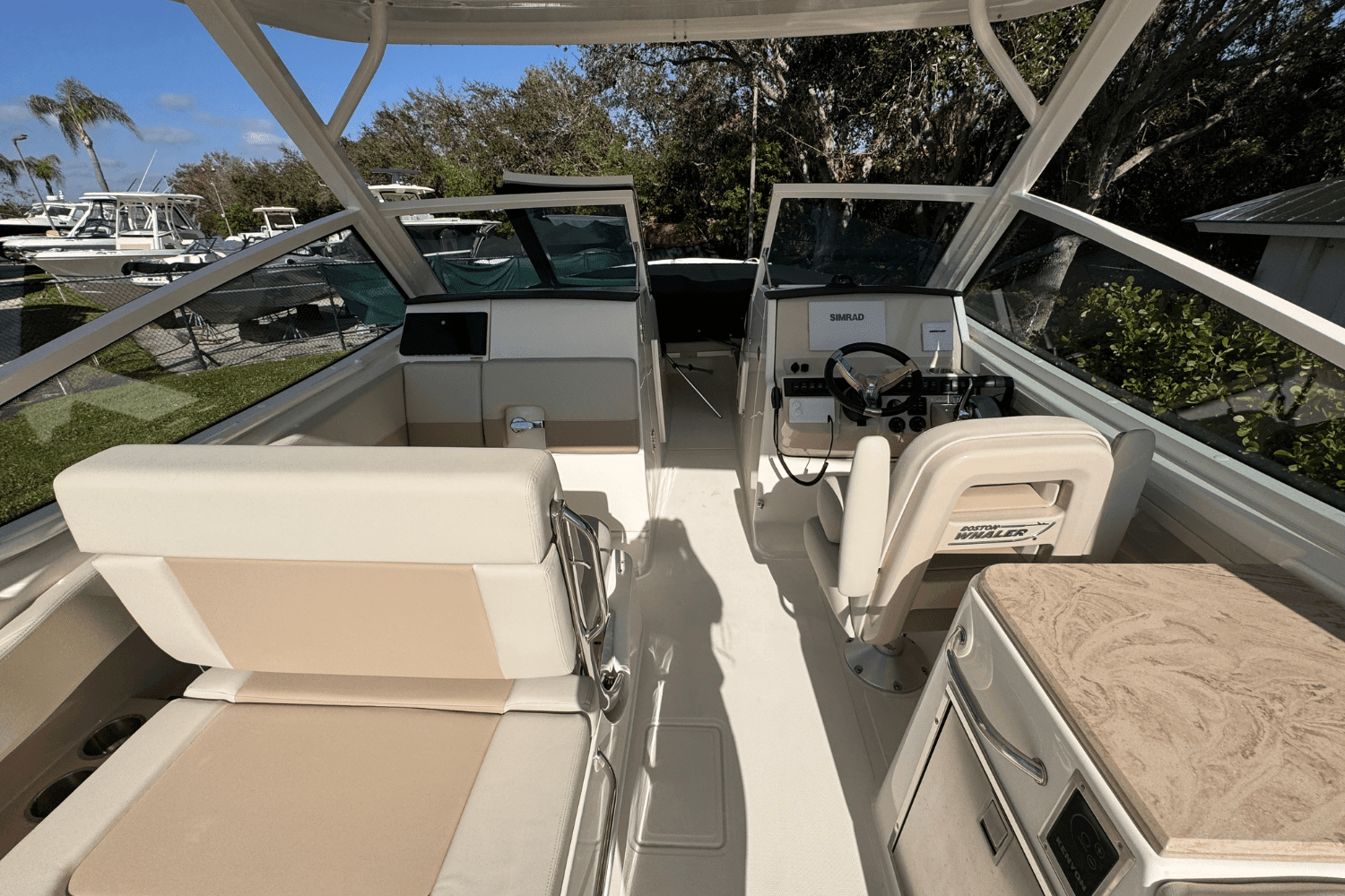 2025 Boston Whaler 280 Vantage Image Thumbnail #22