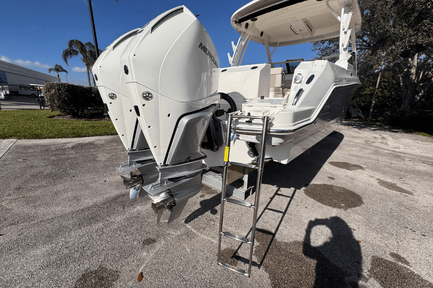 2025 Boston Whaler 280 Vantage Image Thumbnail #6