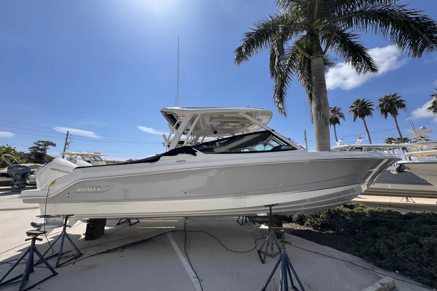 2025 Boston Whaler 280 Vantage Image Thumbnail #5