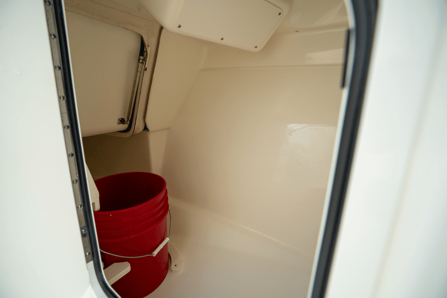 2025 Boston Whaler 280 Vantage Image Thumbnail #24