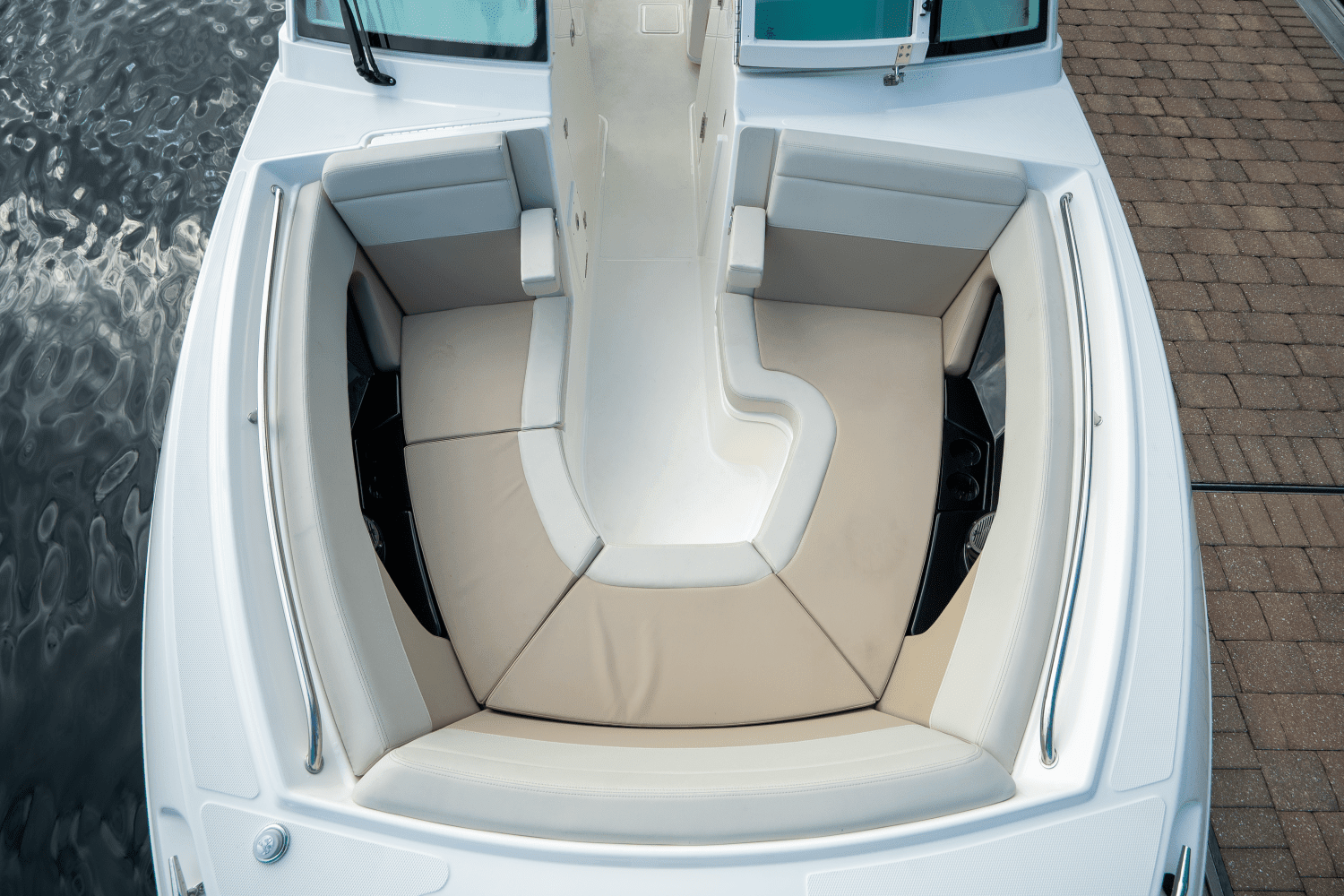 2025 Boston Whaler 280 Vantage Image Thumbnail #28