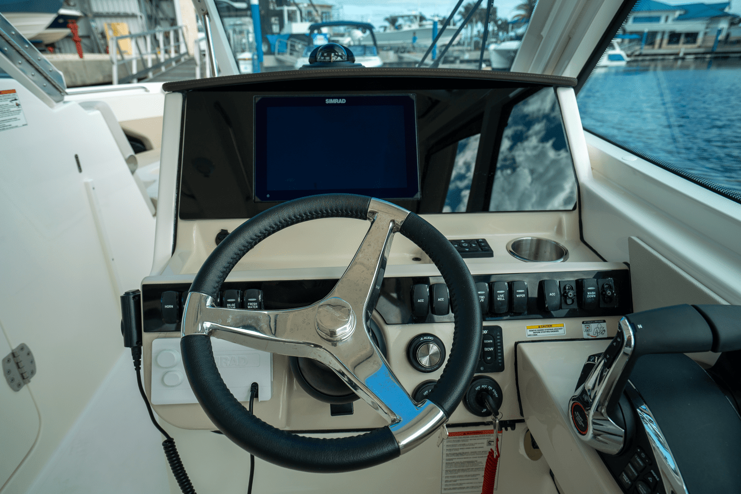 2025 Boston Whaler 280 Vantage Image Thumbnail #19