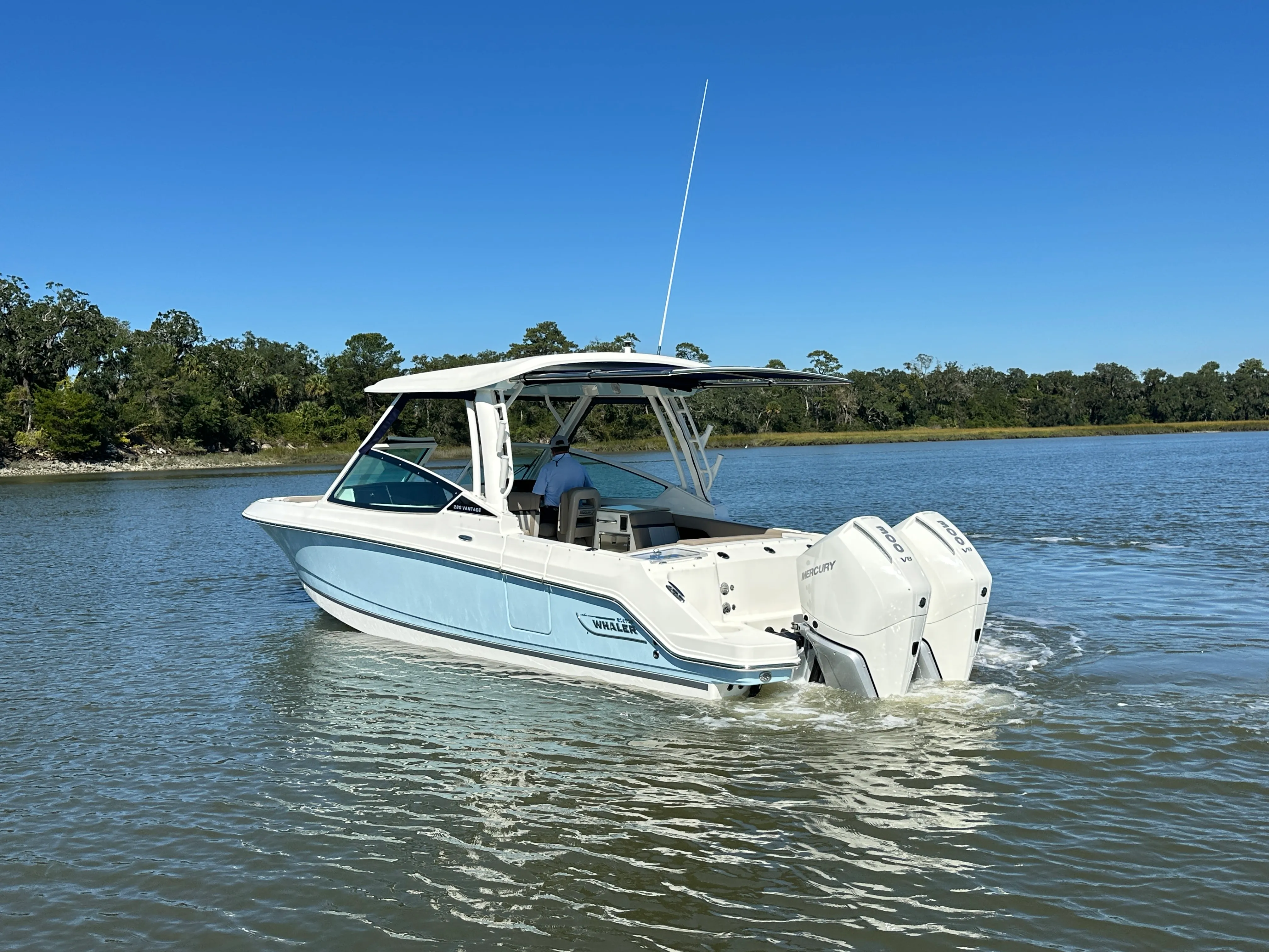 2025 Boston Whaler 280 Vantage Image Thumbnail #4