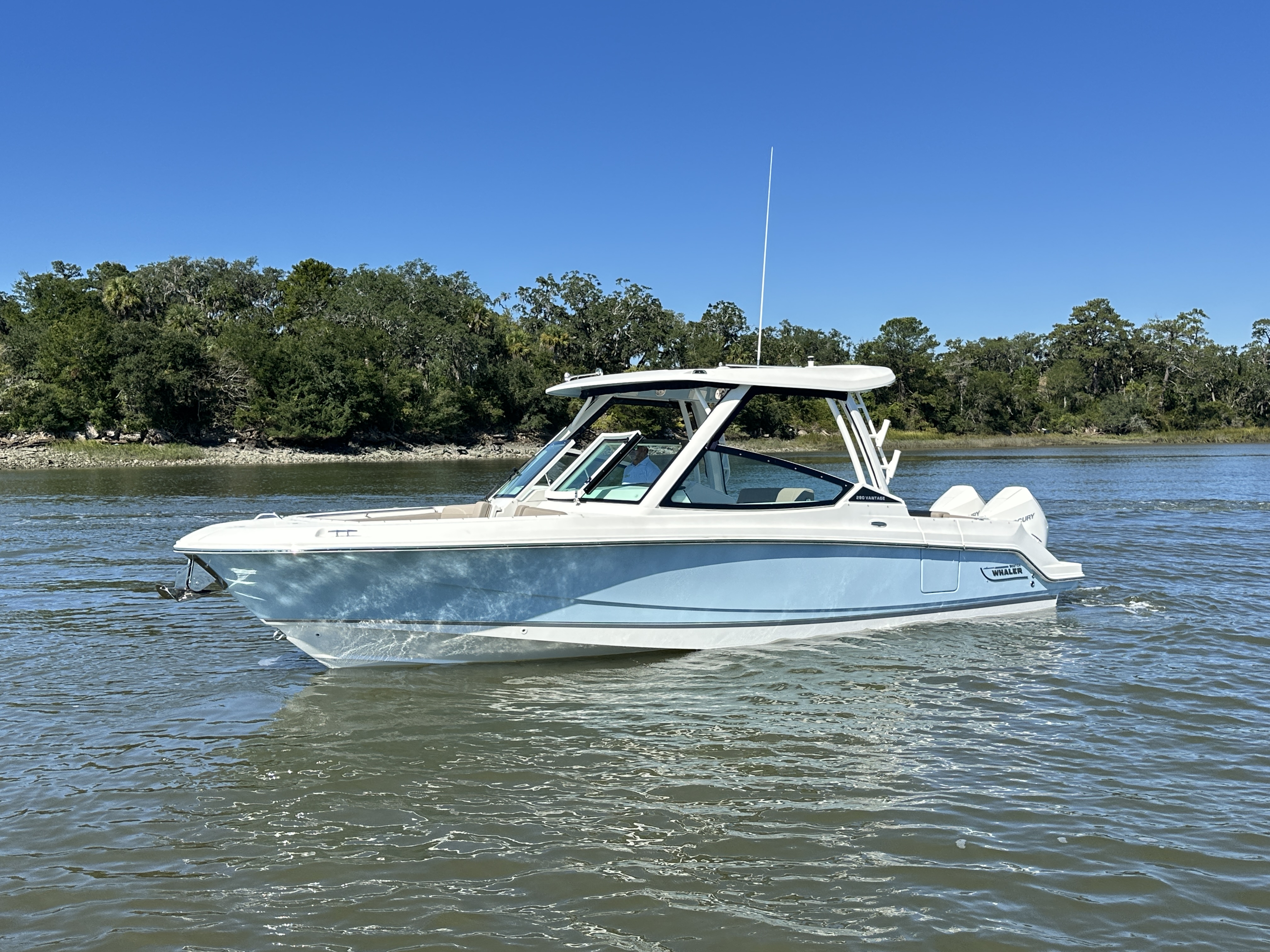 2025 Boston Whaler 280 Vantage Image Thumbnail #11
