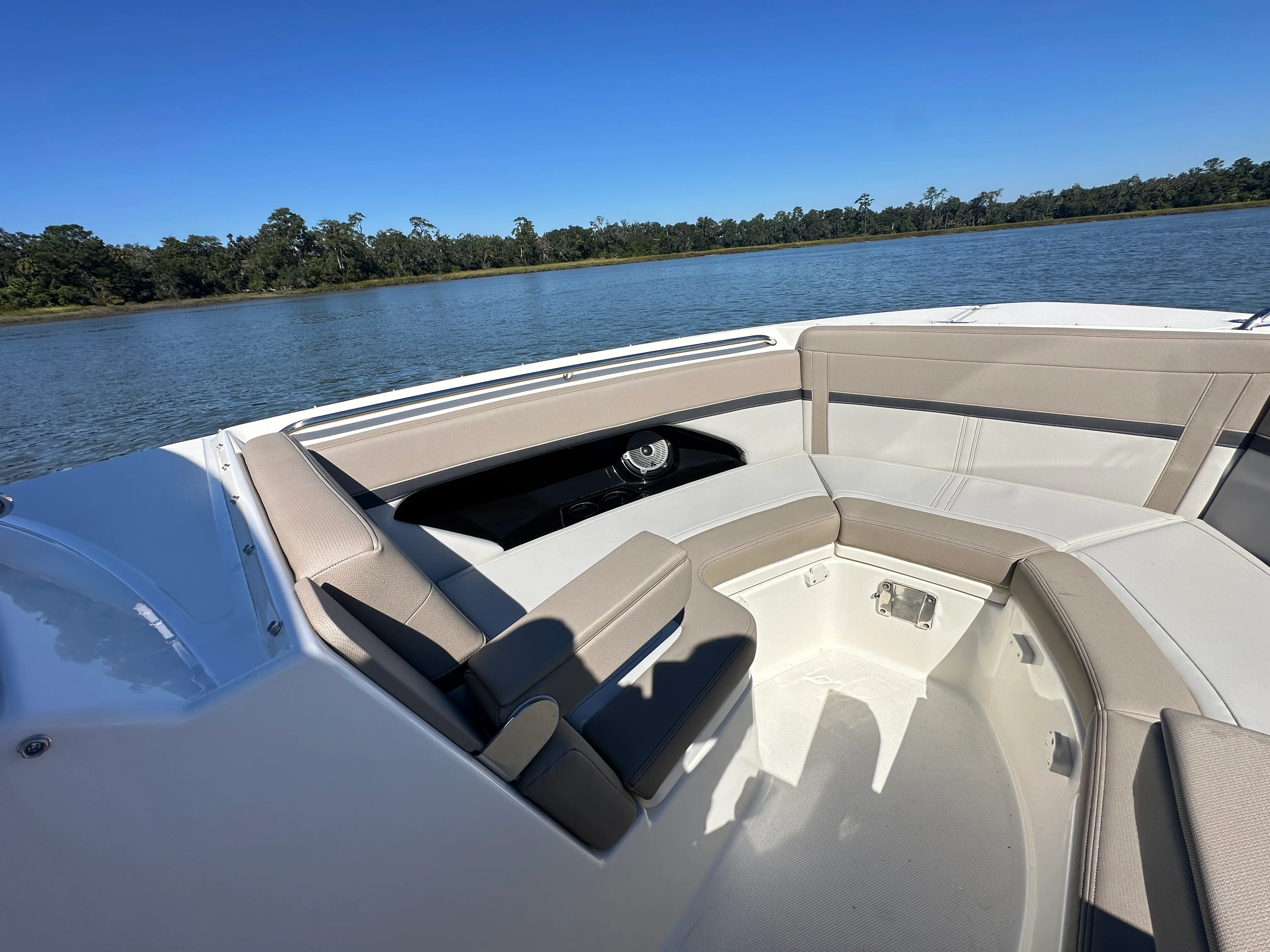 2025 Boston Whaler 280 Vantage Image Thumbnail #16