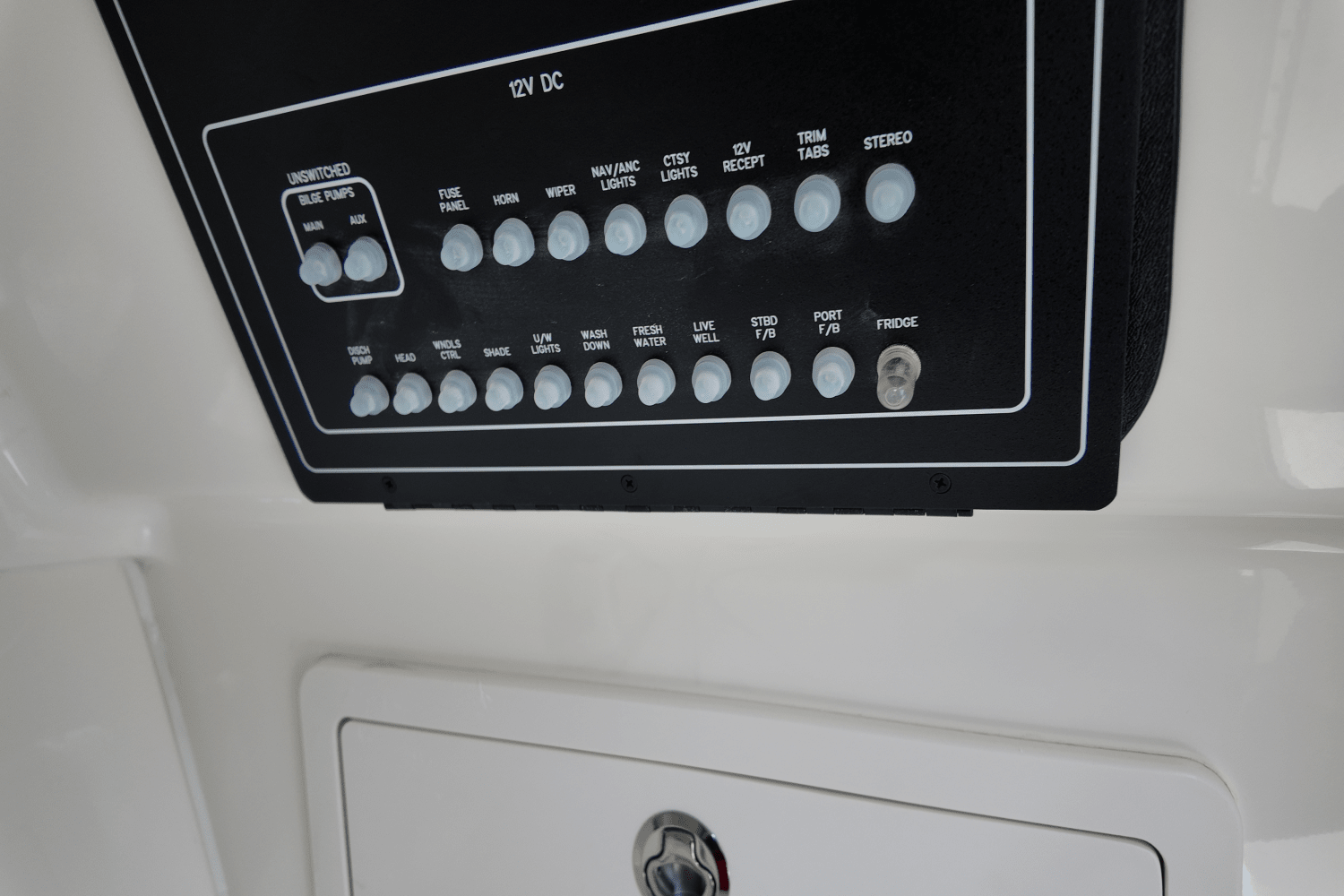 2025 Boston Whaler 280 Vantage Image Thumbnail #18