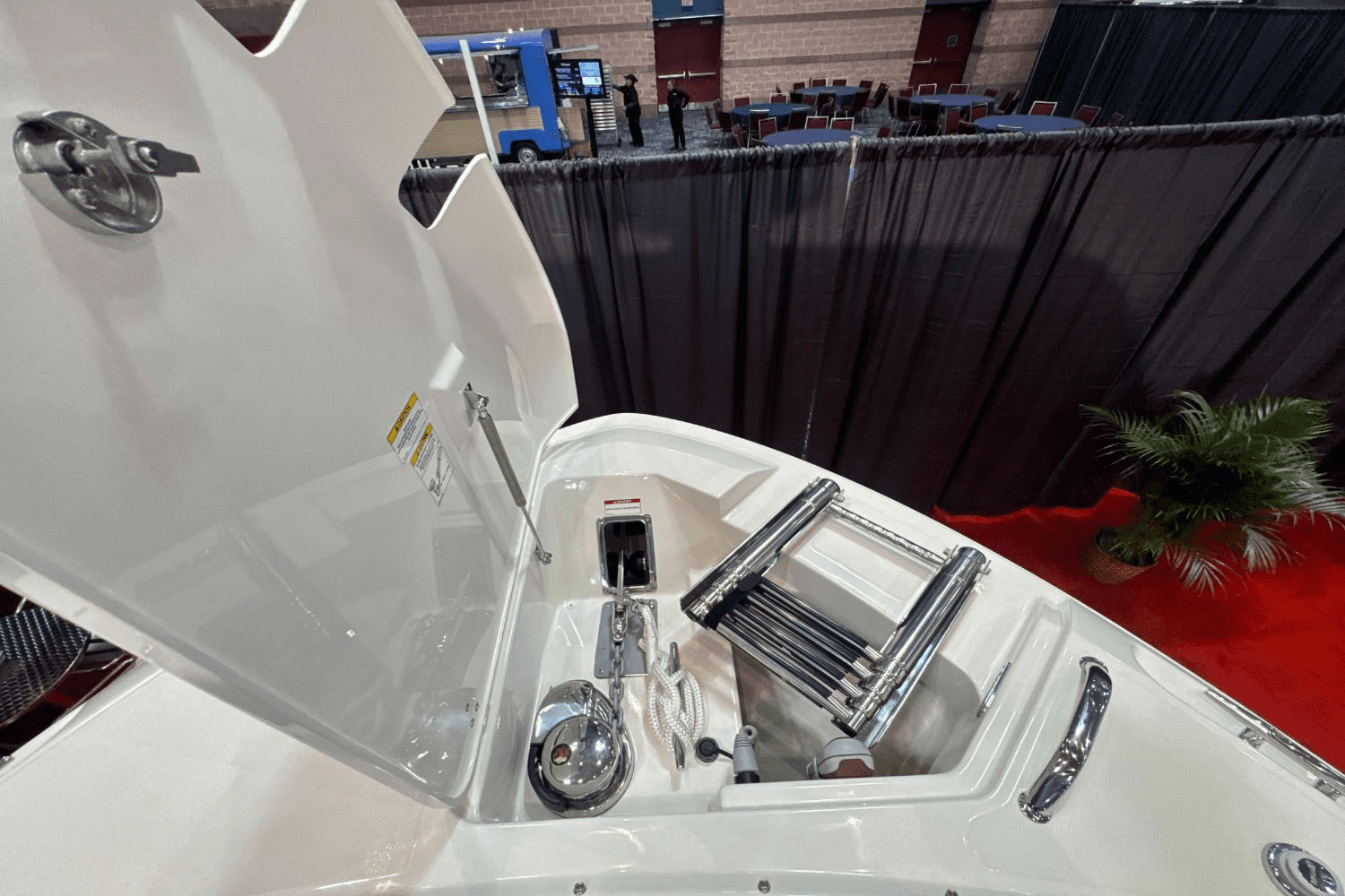 2025 Boston Whaler 280 Vantage Image Thumbnail #27