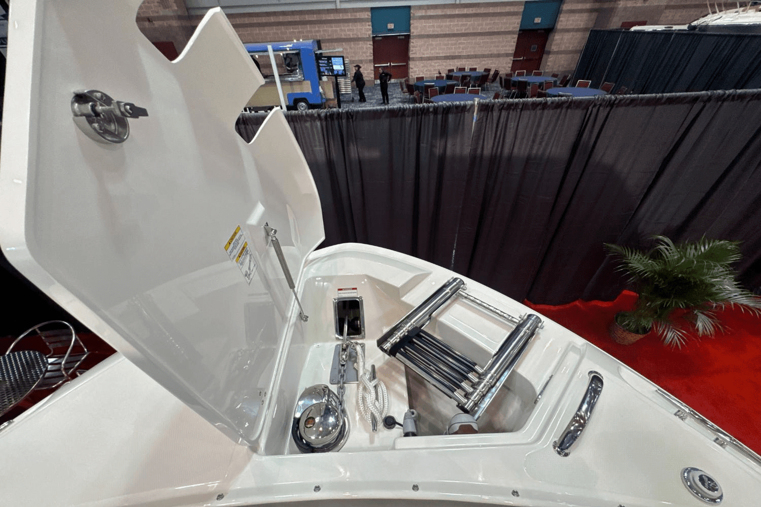 2025 Boston Whaler 280 Vantage Image Thumbnail #26