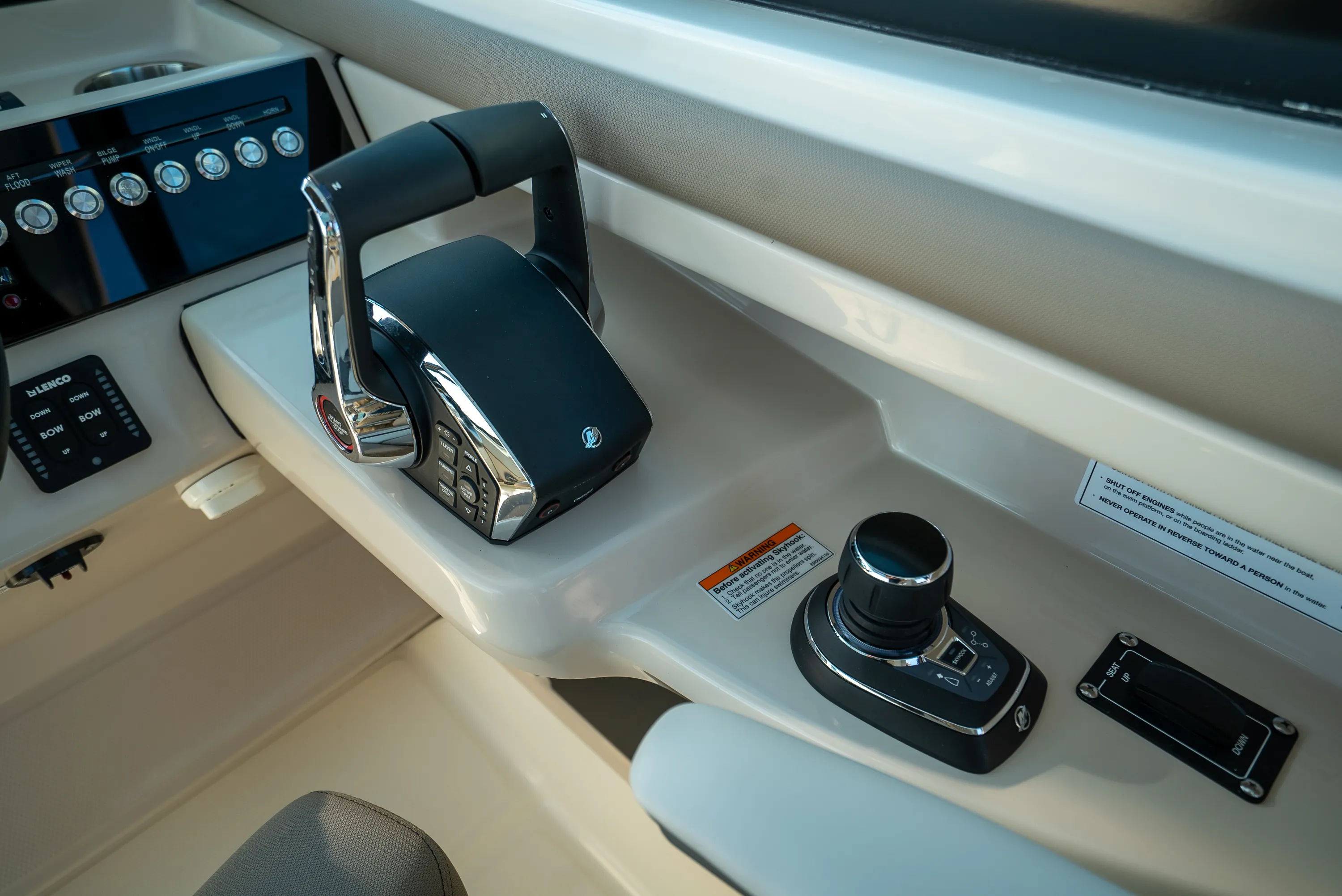 2026 Boston Whaler 330 Vantage Image Thumbnail #17