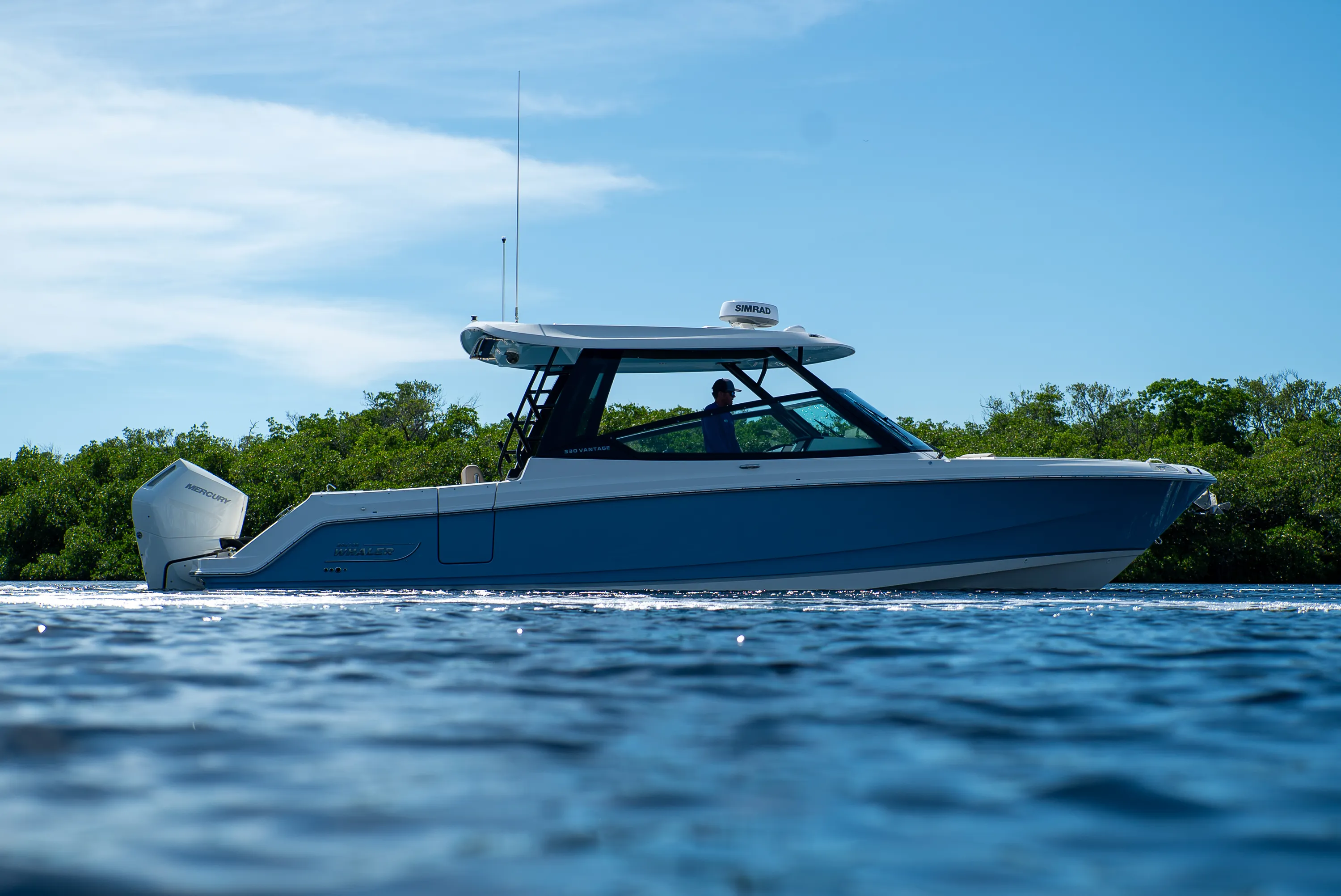 2026 Boston Whaler 330 Vantage Image Thumbnail #42
