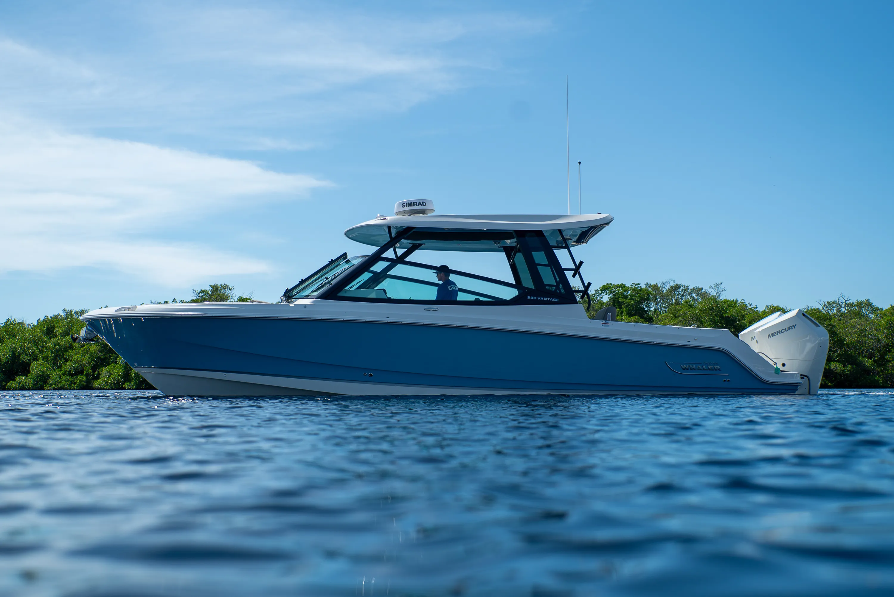 2026 Boston Whaler 330 Vantage Image Thumbnail #33