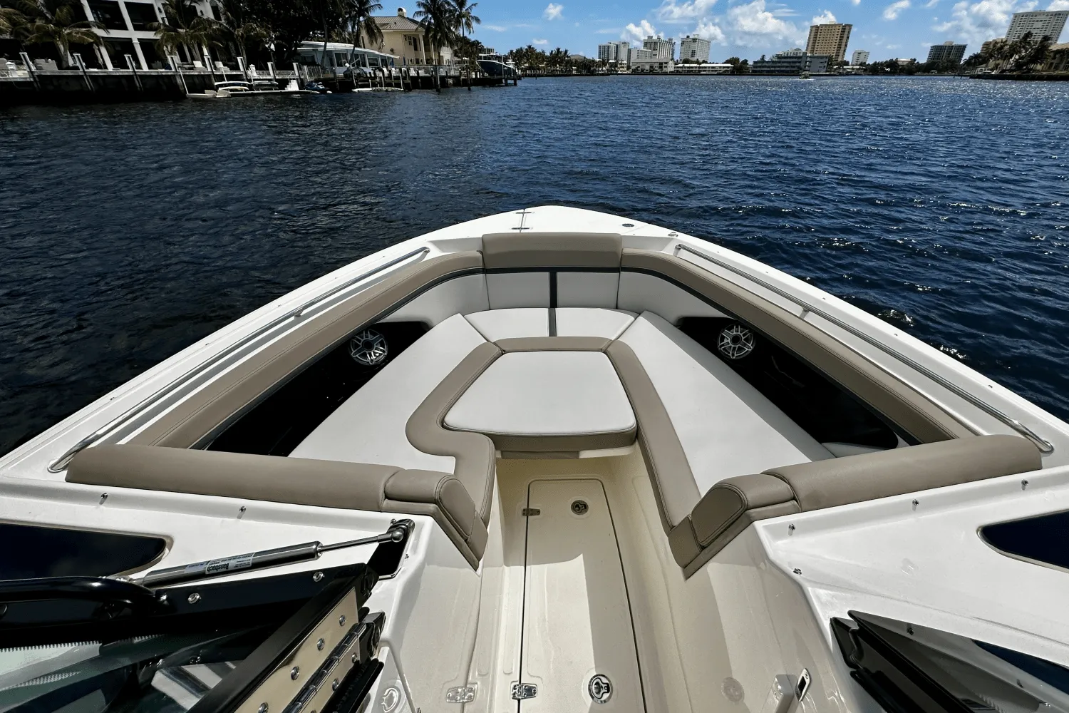 2026 Boston Whaler 330 Vantage Image Thumbnail #35