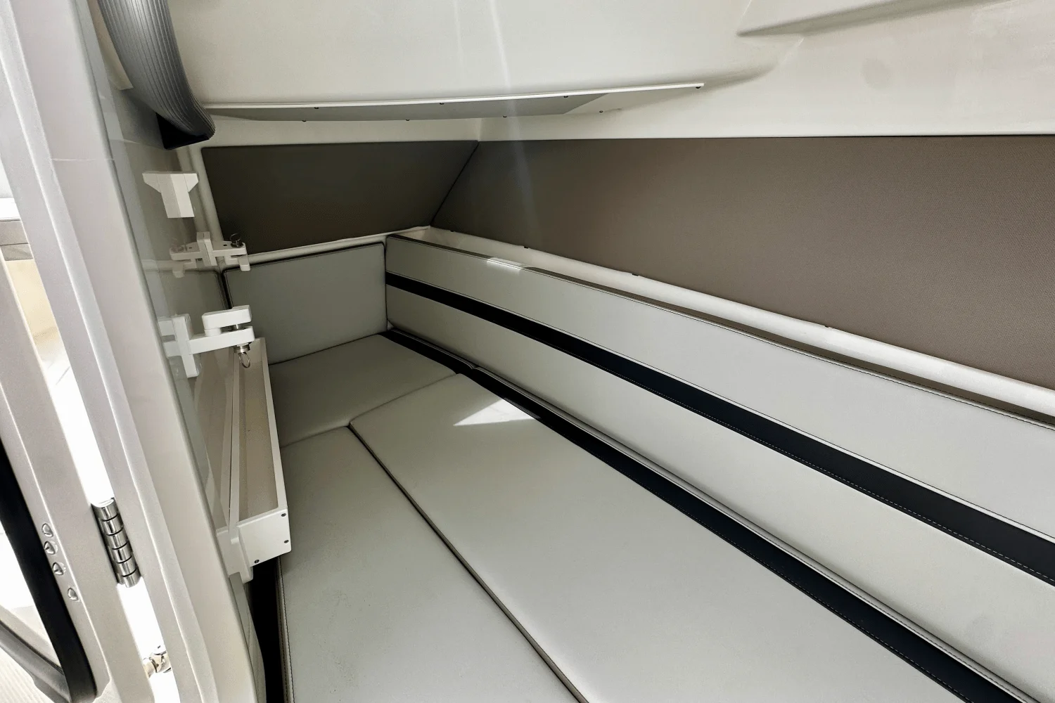 2026 Boston Whaler 330 Vantage Image Thumbnail #48