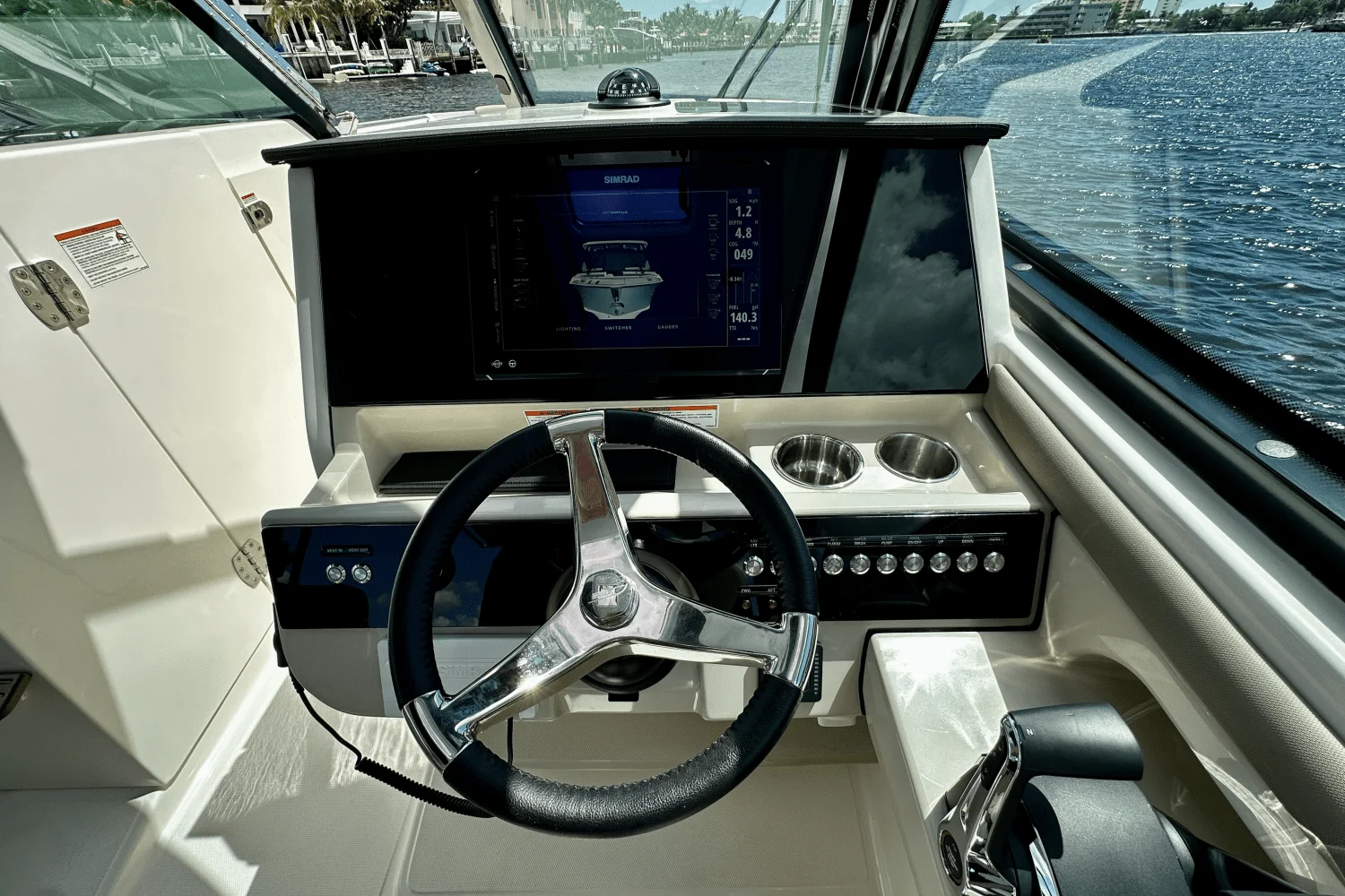 2026 Boston Whaler 330 Vantage Image Thumbnail #42