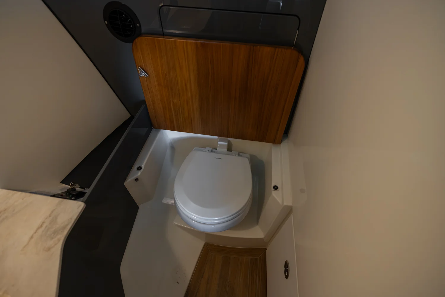 2026 Boston Whaler 330 Vantage Image Thumbnail #34