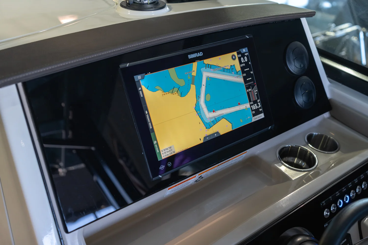 2026 Boston Whaler 330 Vantage Image Thumbnail #36