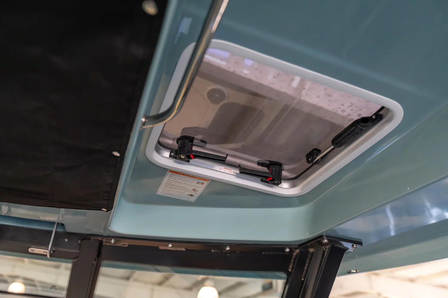 2026 Boston Whaler 330 Vantage Image Thumbnail #25