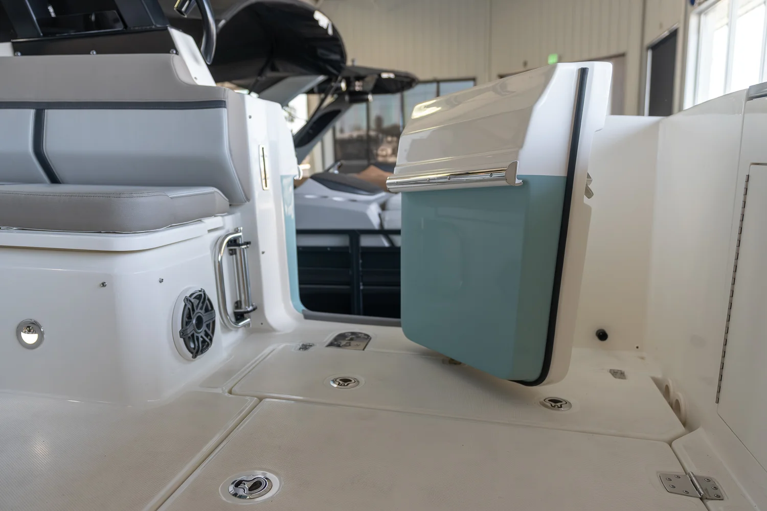 2026 Boston Whaler 330 Vantage Image Thumbnail #62