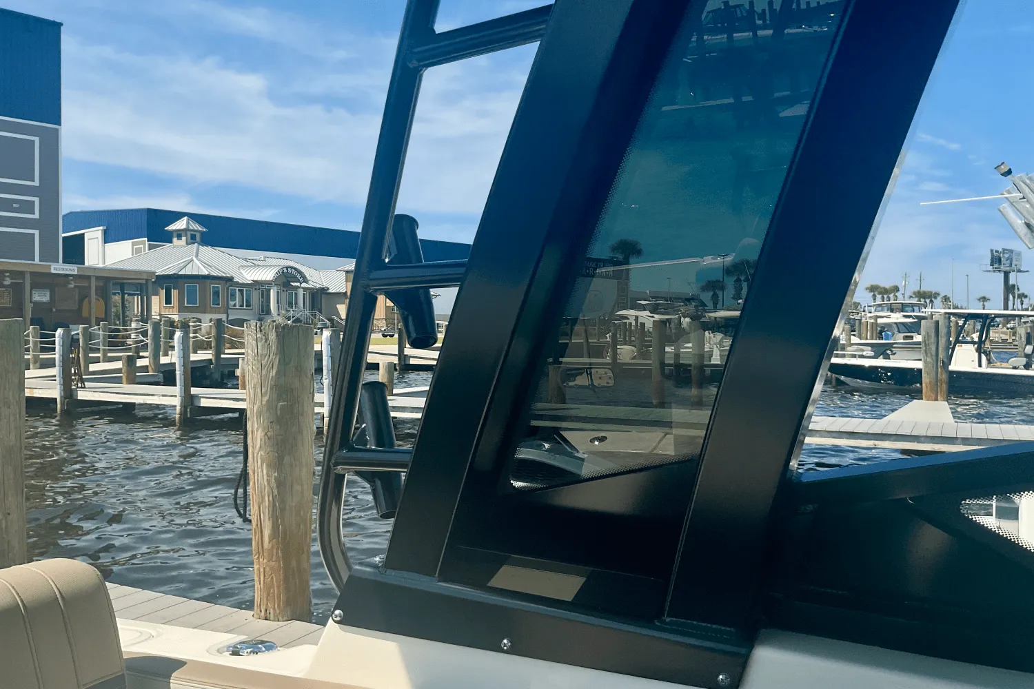 2026 Boston Whaler 330 Vantage Image Thumbnail #5