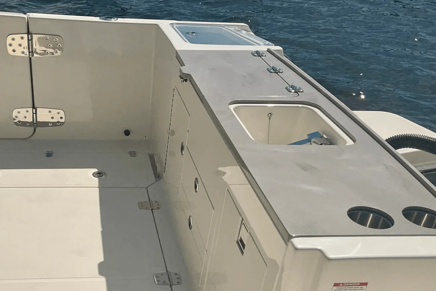 2026 Boston Whaler 330 Vantage Image Thumbnail #7