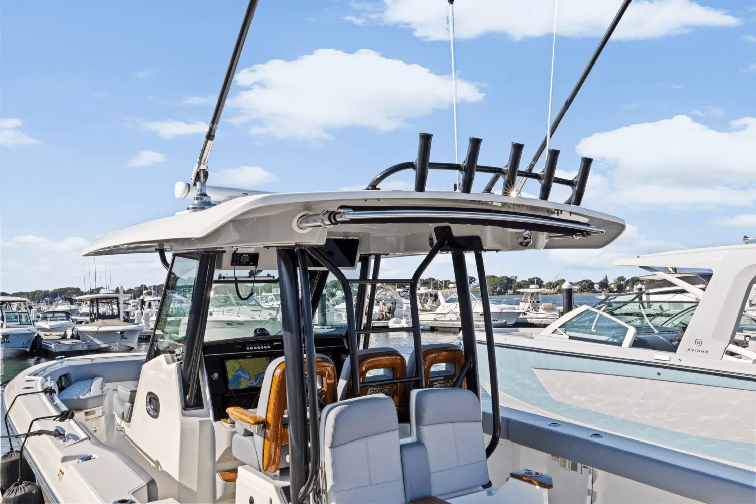 2025 Boston Whaler 360 Outrage Image Thumbnail #18