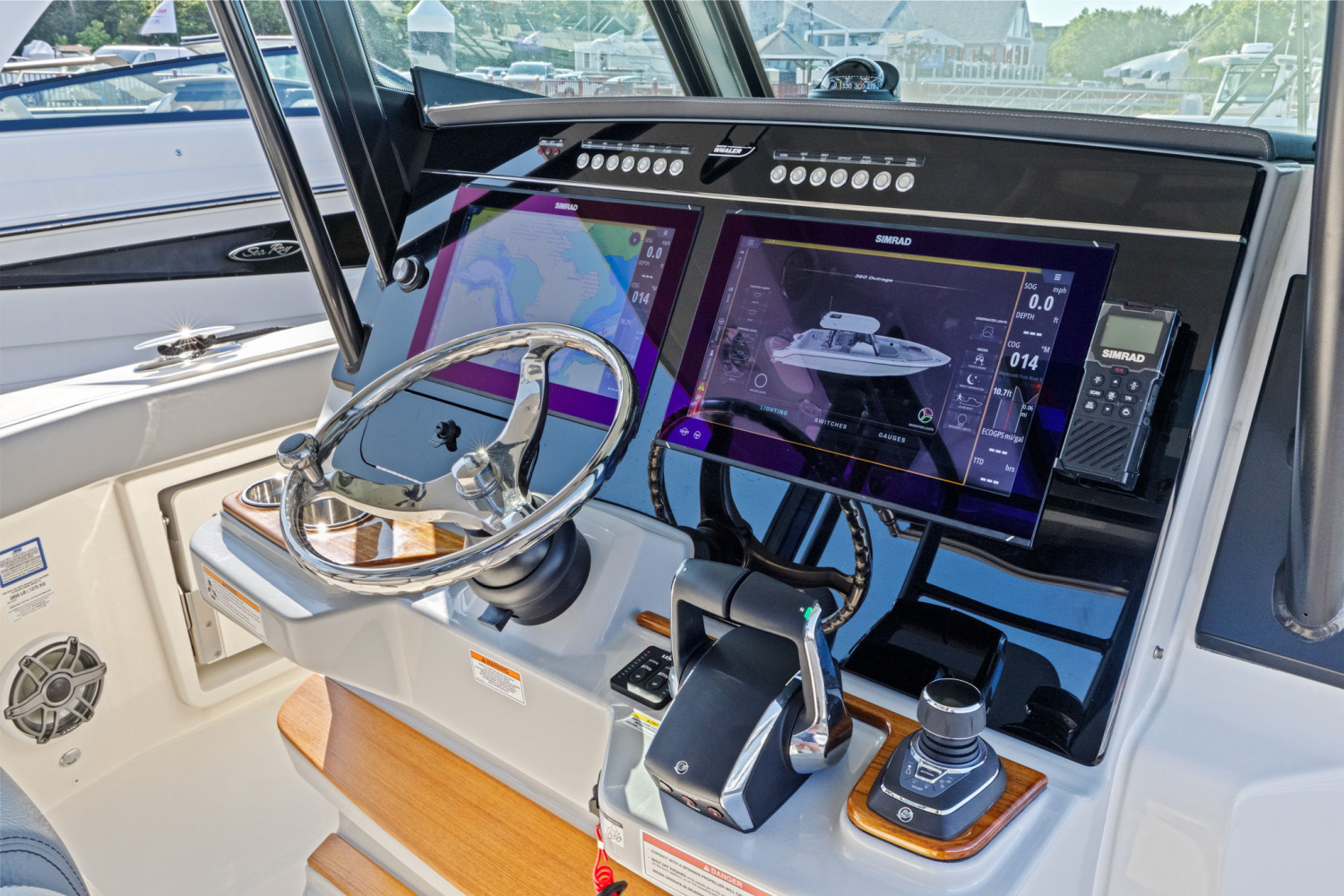 2025 Boston Whaler 360 Outrage Image Thumbnail #28