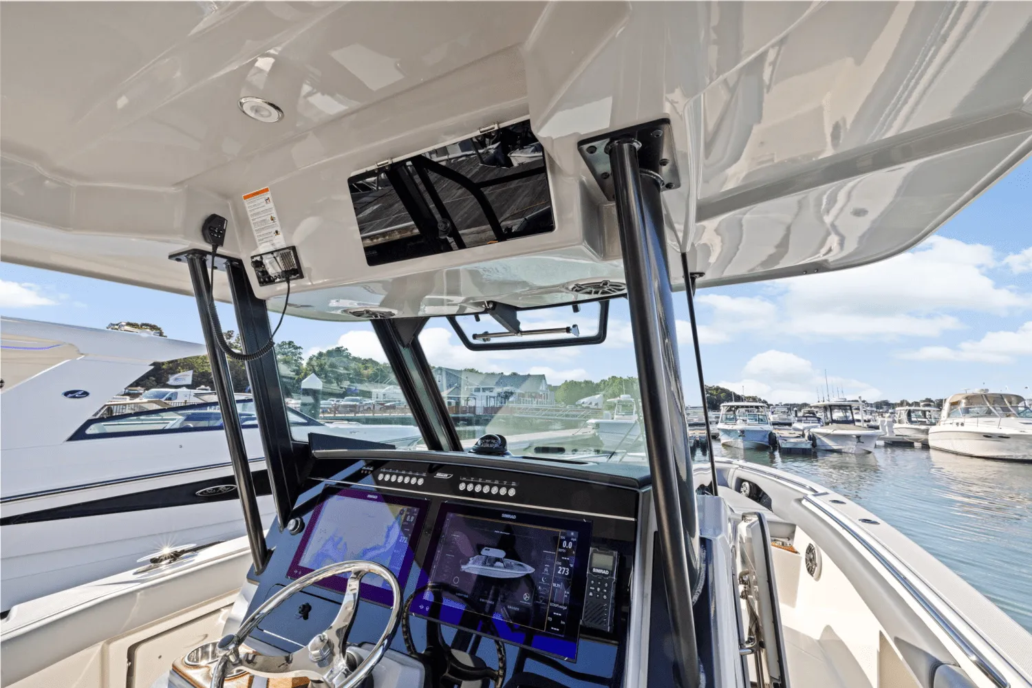 2025 Boston Whaler 360 Outrage Image Thumbnail #30