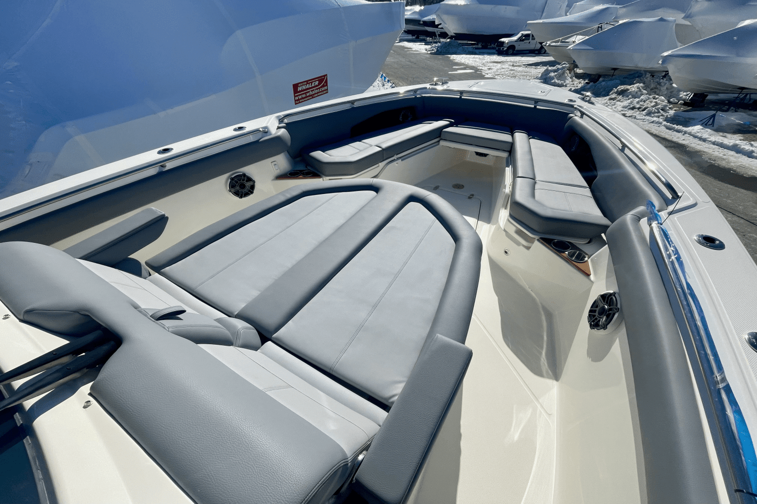 2025 Boston Whaler 360 Outrage Image Thumbnail #20