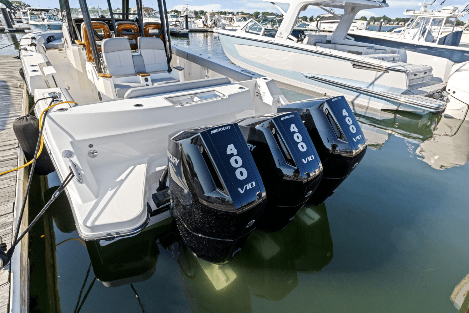 2025 Boston Whaler 360 Outrage Image Thumbnail #10