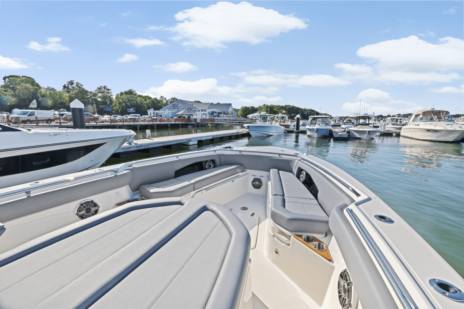 2025 Boston Whaler 360 Outrage Image Thumbnail #45