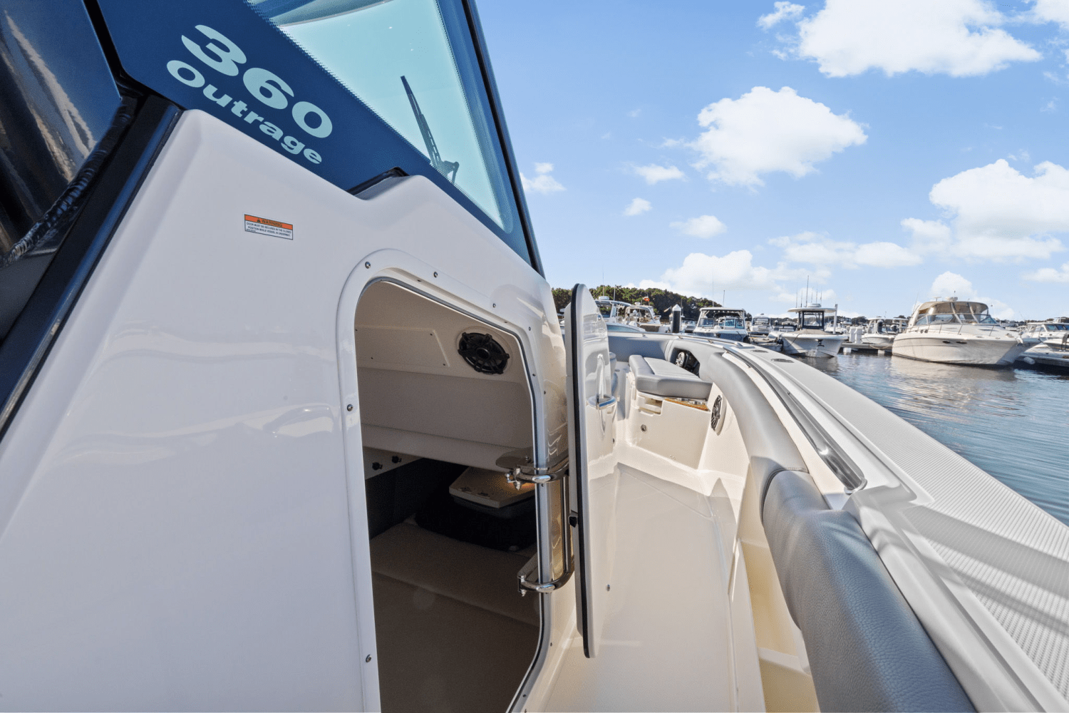 2025 Boston Whaler 360 Outrage Image Thumbnail #36