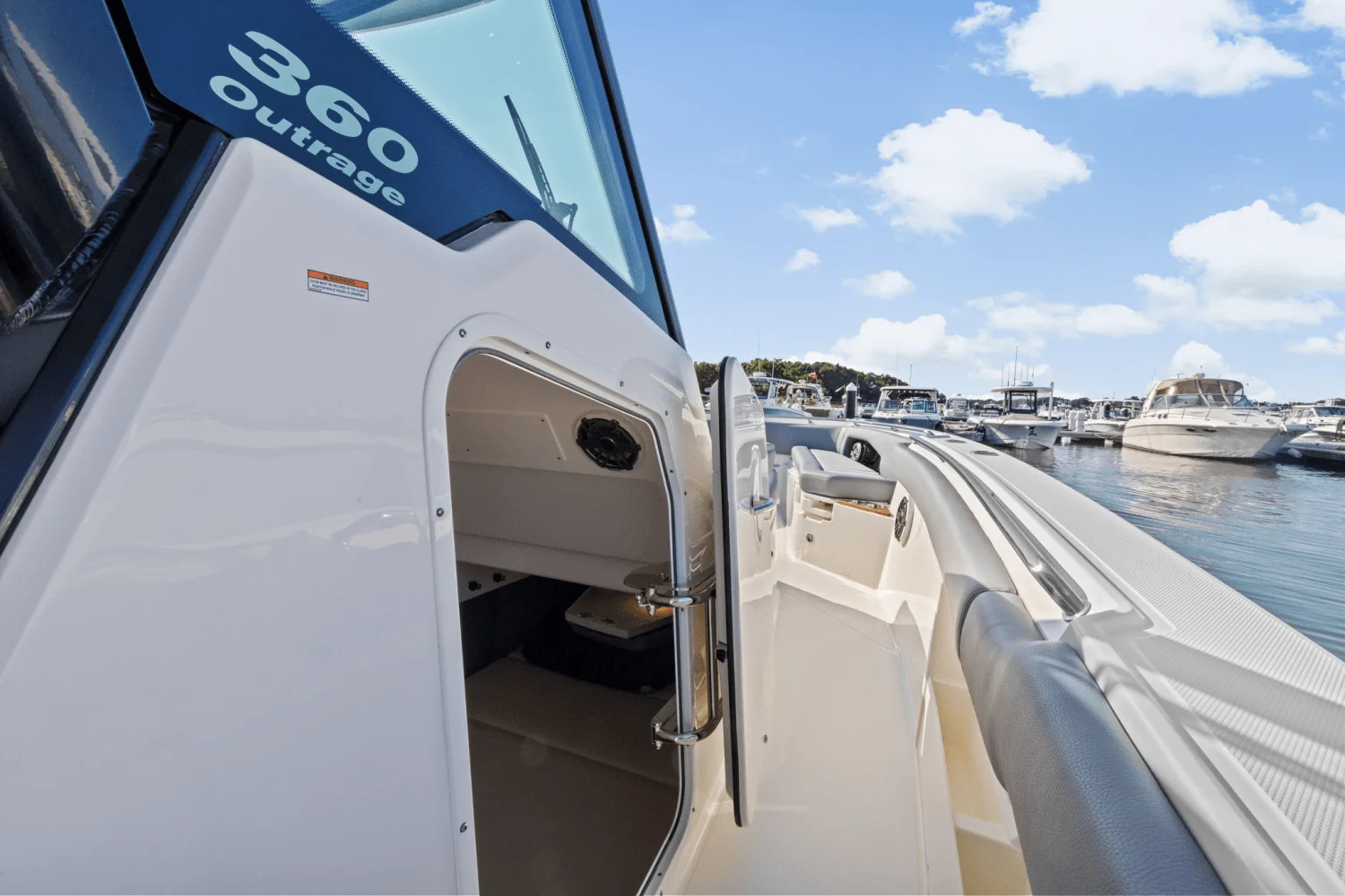 2025 Boston Whaler 360 Outrage Image Thumbnail #36