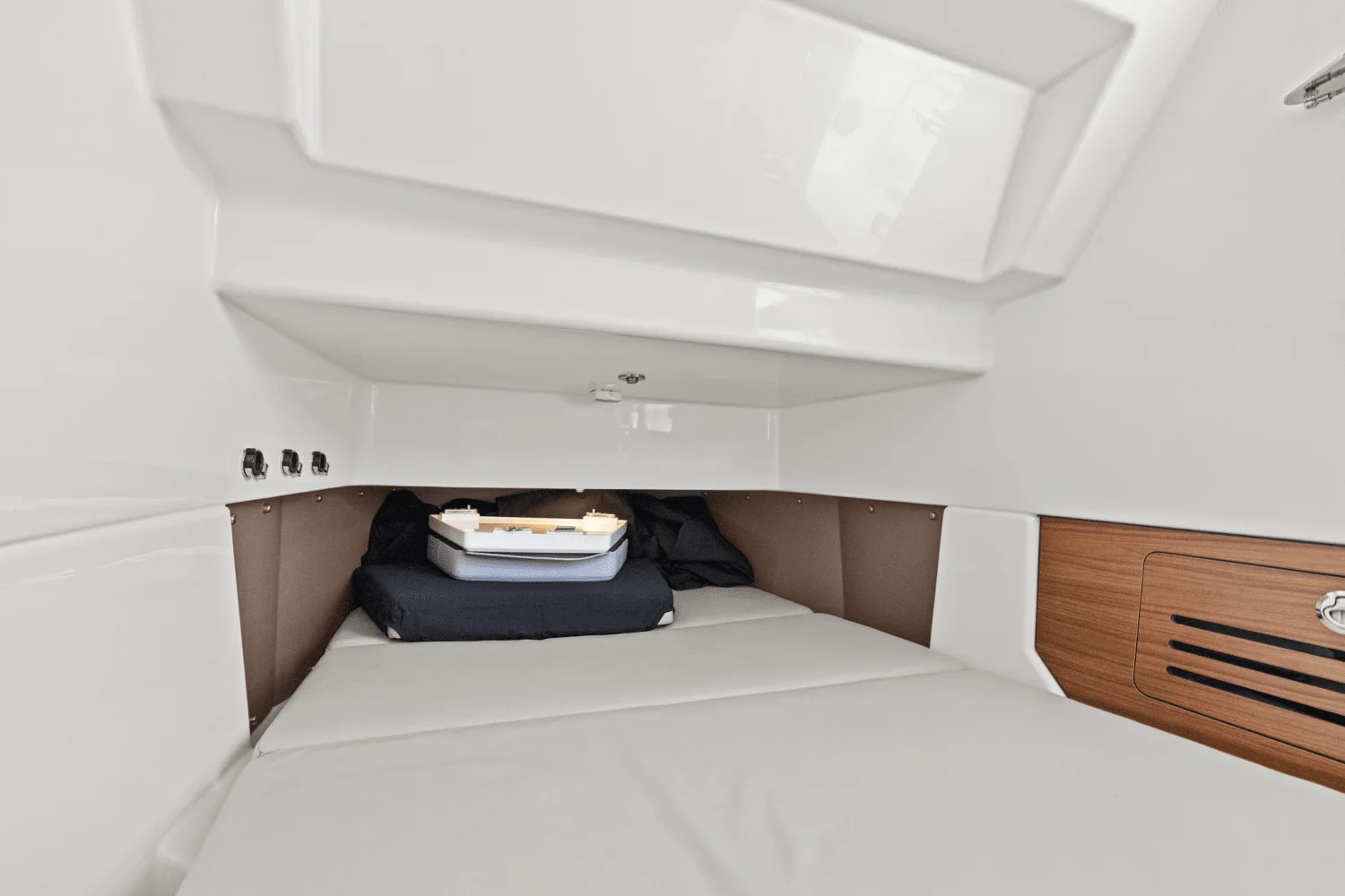 2025 Boston Whaler 360 Outrage Image Thumbnail #39