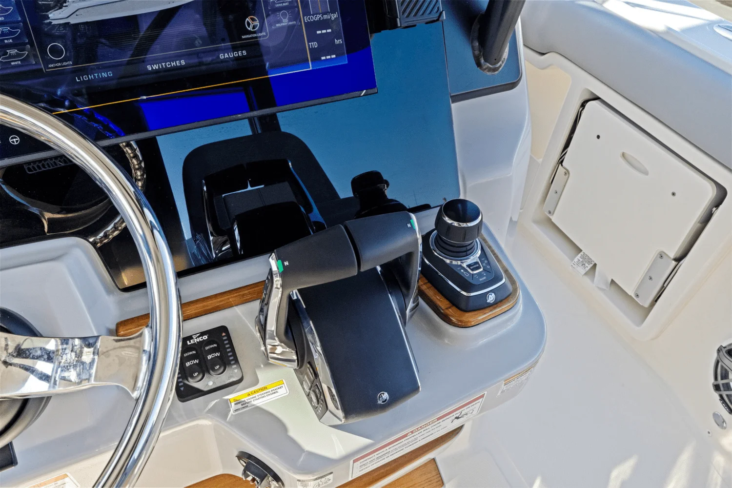 2025 Boston Whaler 360 Outrage Image Thumbnail #35