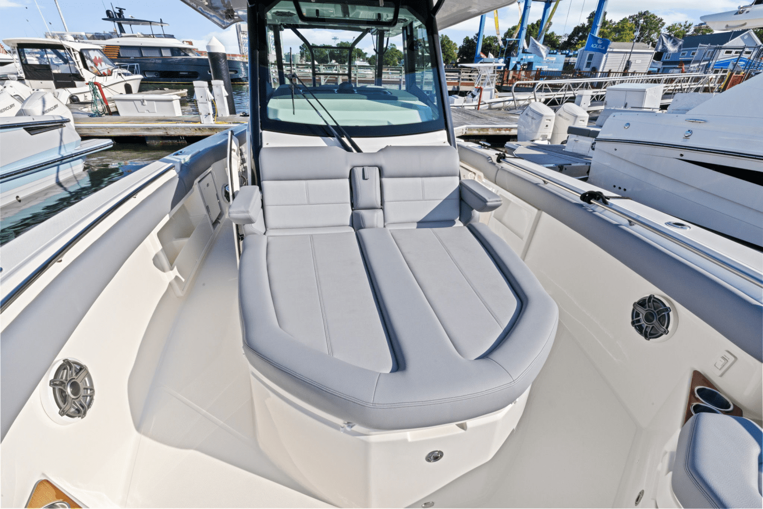 2025 Boston Whaler 360 Outrage Image Thumbnail #46